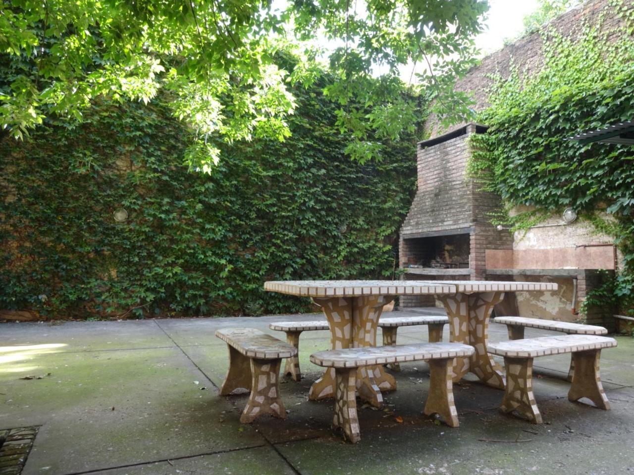 Amplio Dpto Con Jardin En El Centro De La Ciudad Apartment โรซาริโอ ภายนอก รูปภาพ